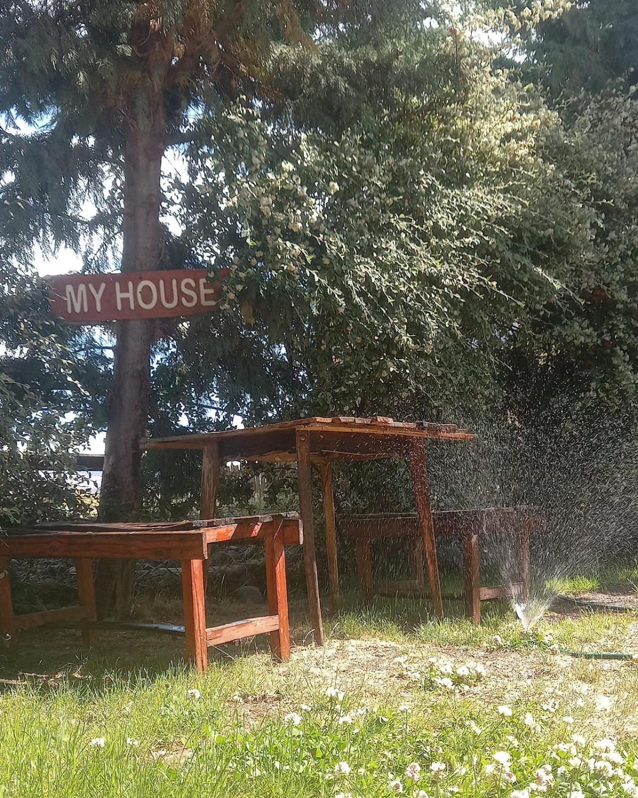My House In El Calafateアパートメント エクステリア 写真